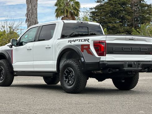 Certified 2024 Ford F150 Raptor w/ Equipment Group 803A Raptor R AWD/4WD image 5