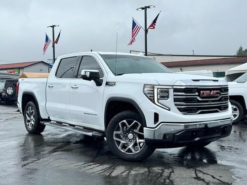 Used 2025 GMC Sierra 1500 SLT w/ SLT Premium Plus Package AWD/4WD image 1
