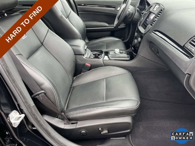 Certified 2022 Chrysler 300 S w/ Comfort Group RWD image 23