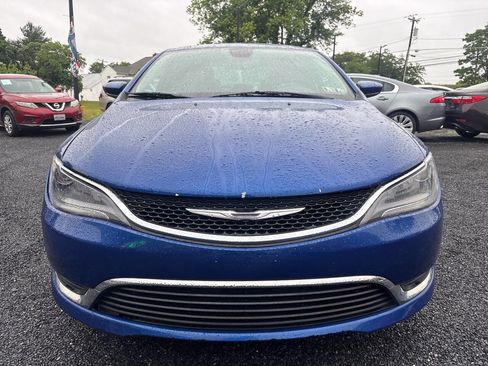 Used 2015 Chrysler 200 Limited w/ Convenience Group FWD image 2