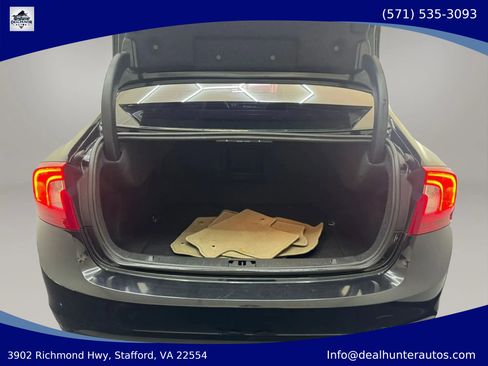 Used 2012 Volvo S60 T5 FWD image 10