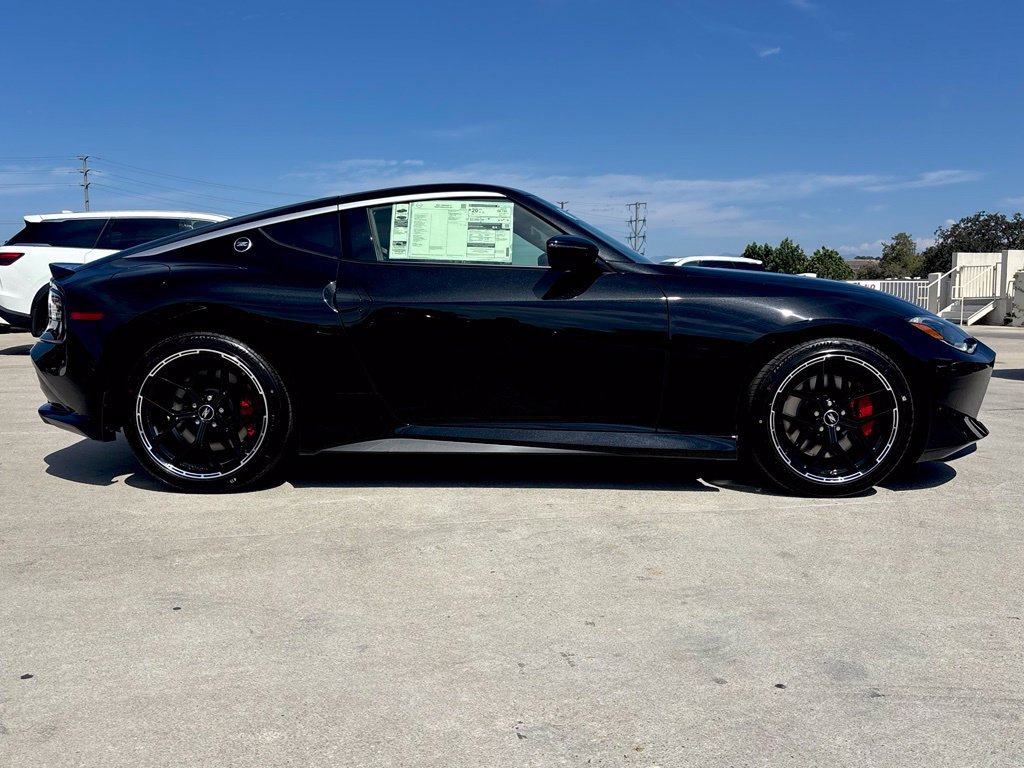 New 2027 Nissan Z Performance RWD image 2