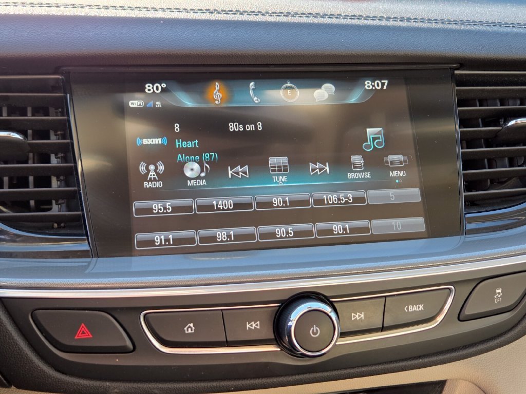 Used 2018 Buick Regal Preferred w/ Sights and Sounds Package FWD image 27