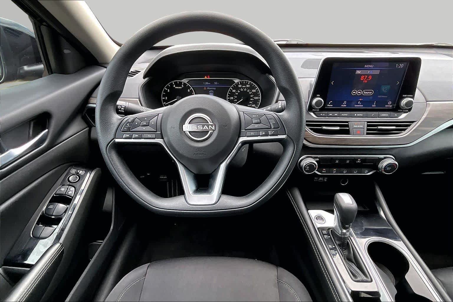 Certified 2023 Nissan Altima 2.5 SV FWD image 6