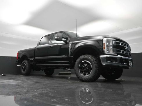 Certified 2026 Ford F250 XLT w/ Tremor Off-Road Package AWD/4WD image 18