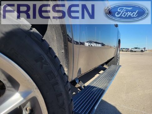 Used 2023 Jeep Wagoneer L Series III w/ Premium Group I image 10