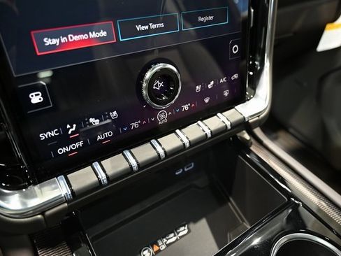 New 2026 GMC Yukon XL Elevation w/ Elevation Premium Package image 18