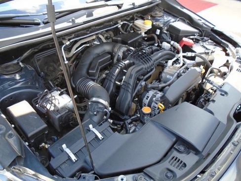 Used 2018 Subaru Crosstrek 2.0i Premium w/ Moonroof Package image 18