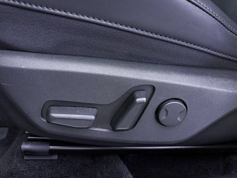 Certified 2024 Kia Niro Wind FWD image 19