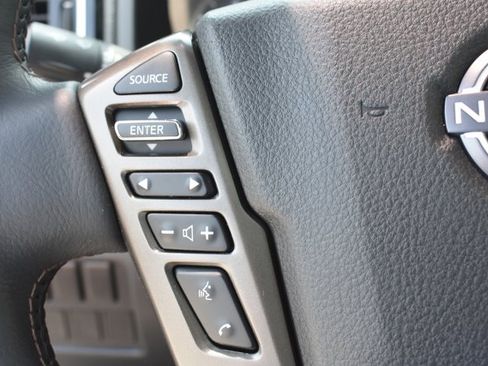 Used 2023 Nissan Titan Platinum Reserve w/ Moonroof Package RWD image 22