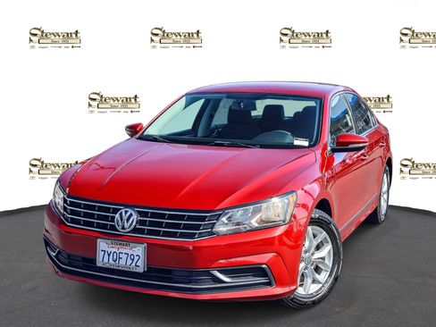 Used 2016 Volkswagen Passat 1.8T S image 1
