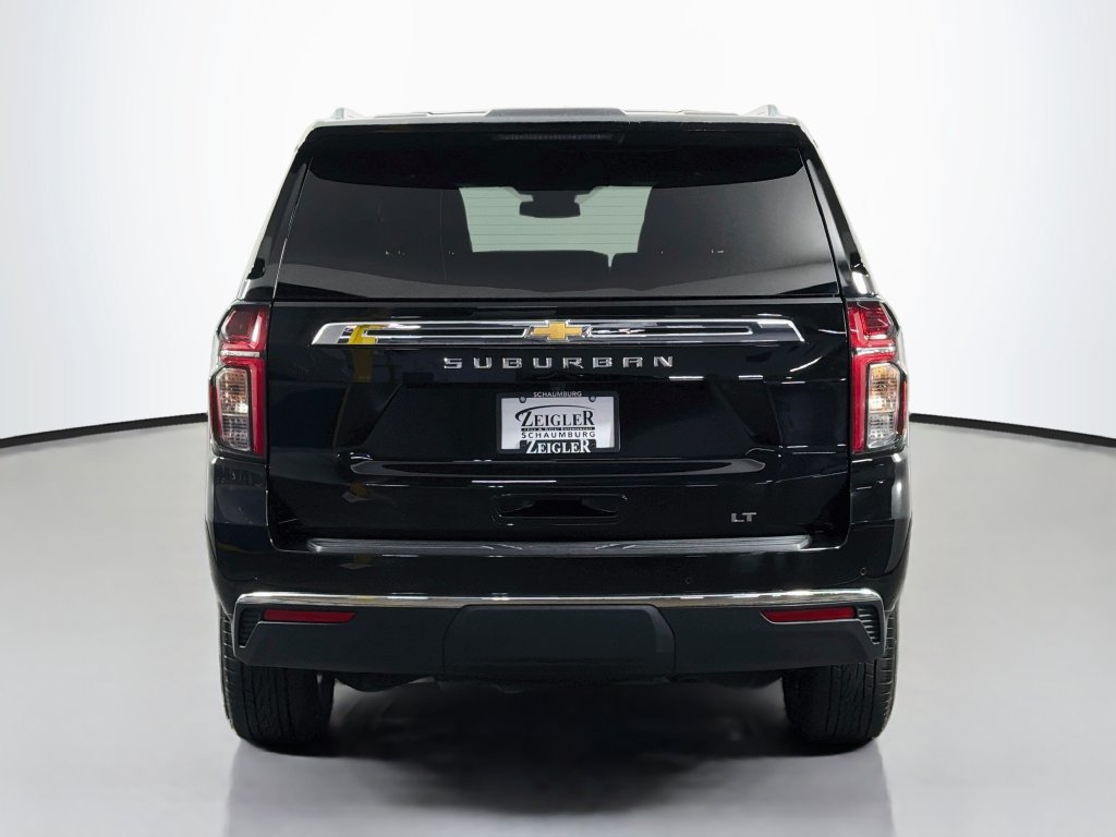 Used 2024 Chevrolet Suburban LT w/ LT Signature Plus Package AWD/4WD image 6