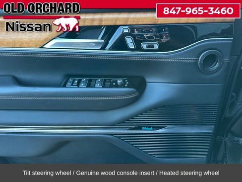 Used 2022 Jeep Grand Wagoneer Series III w/ Rear Seat Video Group 1 image 11