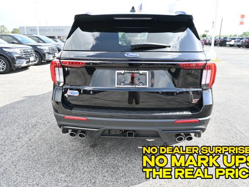 New 2026 Ford Explorer ST AWD/4WD image 4