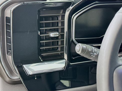 Used 2024 GMC Sierra 1500 Elevation w/ Elevation Premium Package image 11