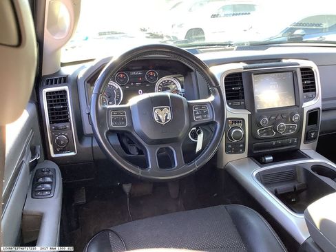 Used 2017 RAM 1500 Lone Star image 10