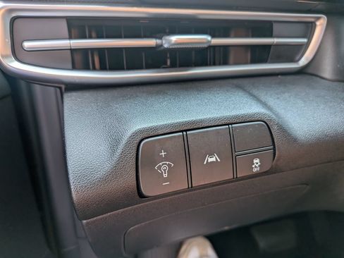 Certified 2023 Hyundai Elantra SEL w/ Convenience Package FWD image 41