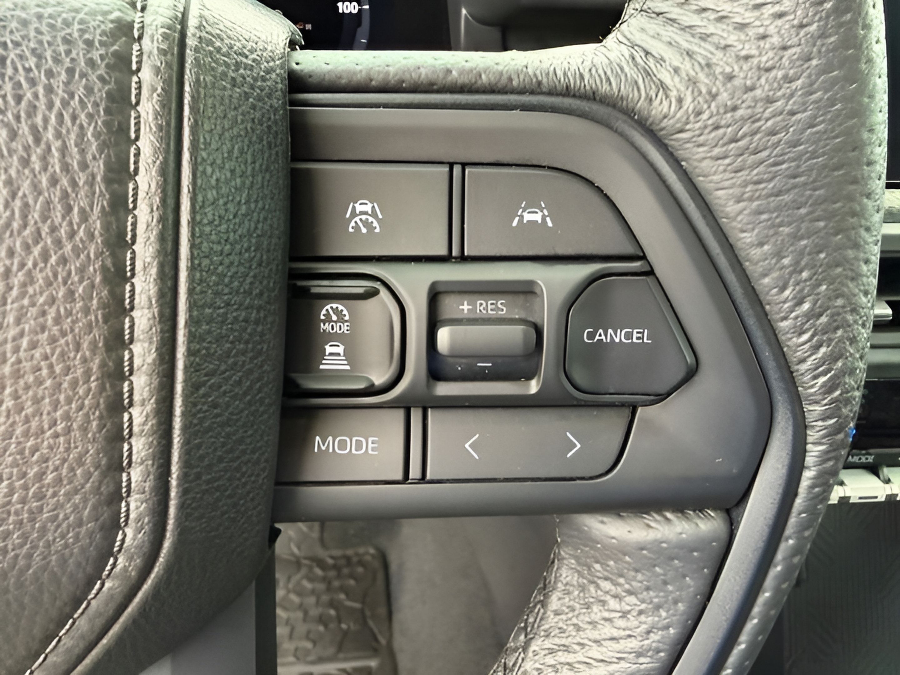 Used 2025 Toyota Tacoma TRD Pro AWD/4WD image 21