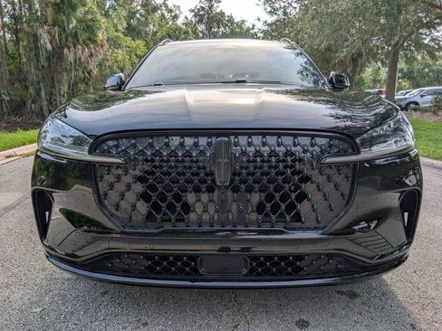 Used 2025 Lincoln Aviator Reserve w/ Jet Appearance Package RWD image 2