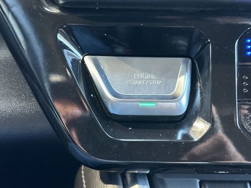 Used 2022 GMC Sierra 1500 Denali w/ Denali Reserve Package image 21