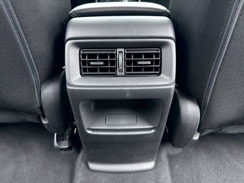 Used 2024 Honda CR-V LX image 18