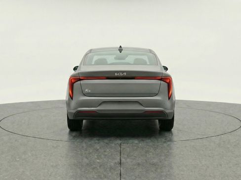 Used 2025 Kia K4 LXS FWD image 7