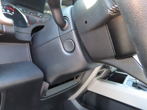 Used 2019 Ford F150 Lariat w/ Equipment Group 502A Luxury image 33