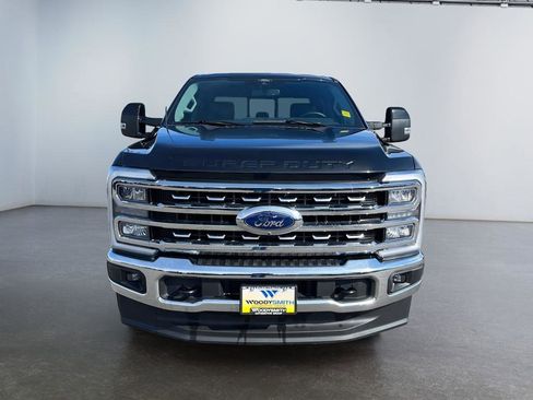 Used 2024 Ford F350 Lariat image 8