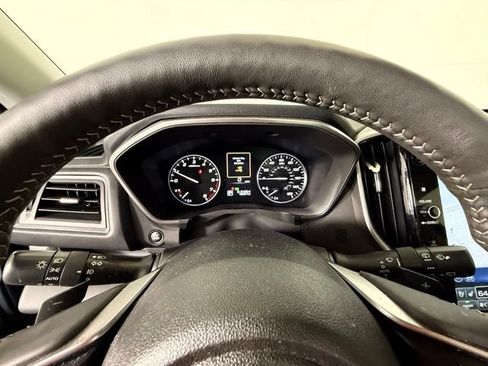Used 2025 Subaru Ascent Touring w/ Popular Package #2 AWD/4WD image 19