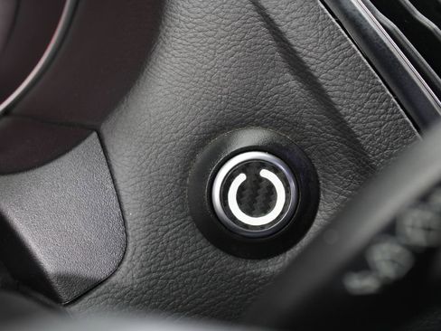 Used 2018 Ford Focus ST FWD image 30