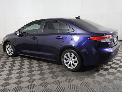 Used 2023 Toyota Corolla LE image 10