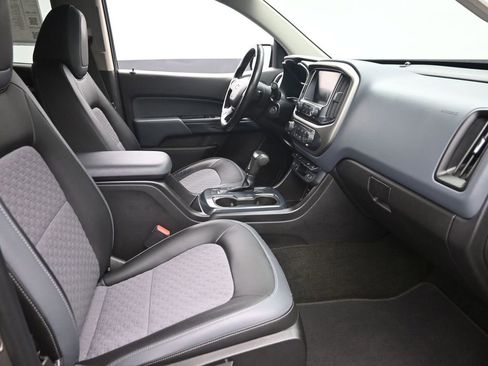 Used 2016 Chevrolet Colorado Z71 image 7