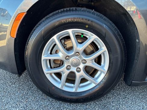 Used 2020 Chrysler Voyager LX w/ Cold Weather Group image 19