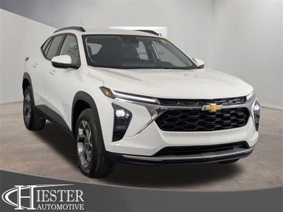 Certified 2025 Chevrolet Trax LT w/ Driver Confidence Package