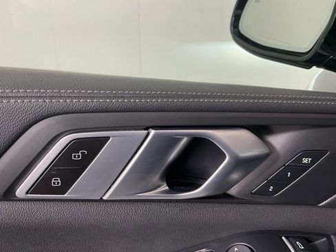 Used 2020 BMW X5 sDrive40i image 27