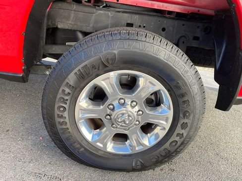 Used 2024 RAM 2500 Big Horn w/ Bed Utility Group image 17