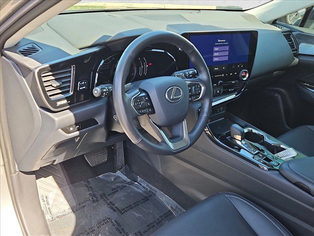 Used 2026 Lexus NX 350 AWD w/ Cold Area Package image 3