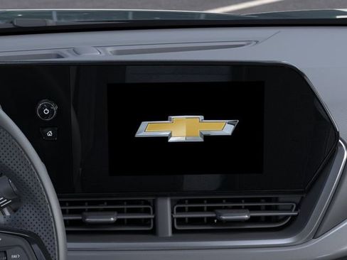 New 2026 Chevrolet Trax LS w/ LS Convenience Package FWD image 22