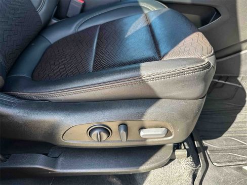 Used 2022 Chevrolet Traverse High Country w/ LPO, Floor Liner Package image 25