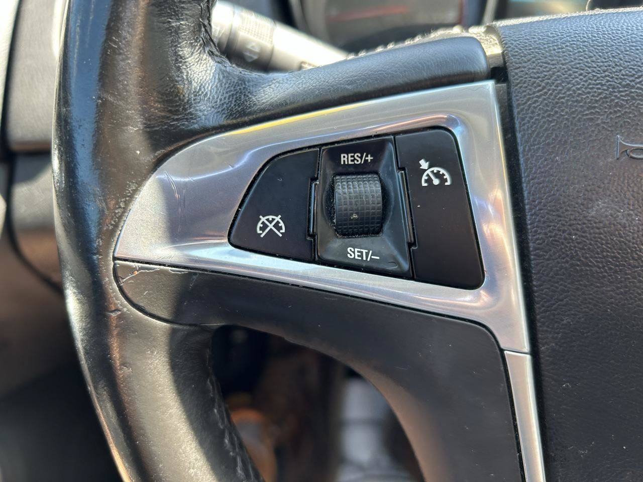 Used 2013 Buick Regal Premium FWD image 17