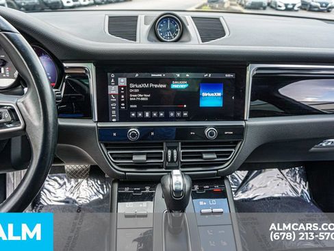 Used 2022 Porsche Macan AWD/4WD image 37