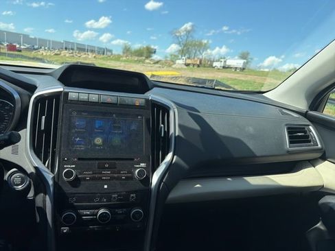 Used 2020 Subaru Ascent Limited w/ Popular Package #2 image 14