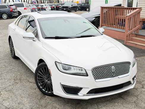 Used 2017 Lincoln MKZ Reserve w/ Climate Package image 2