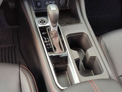 New 2025 Nissan Sentra SR image 10