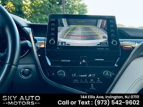 Used 2024 Toyota Camry XSE FWD image 16