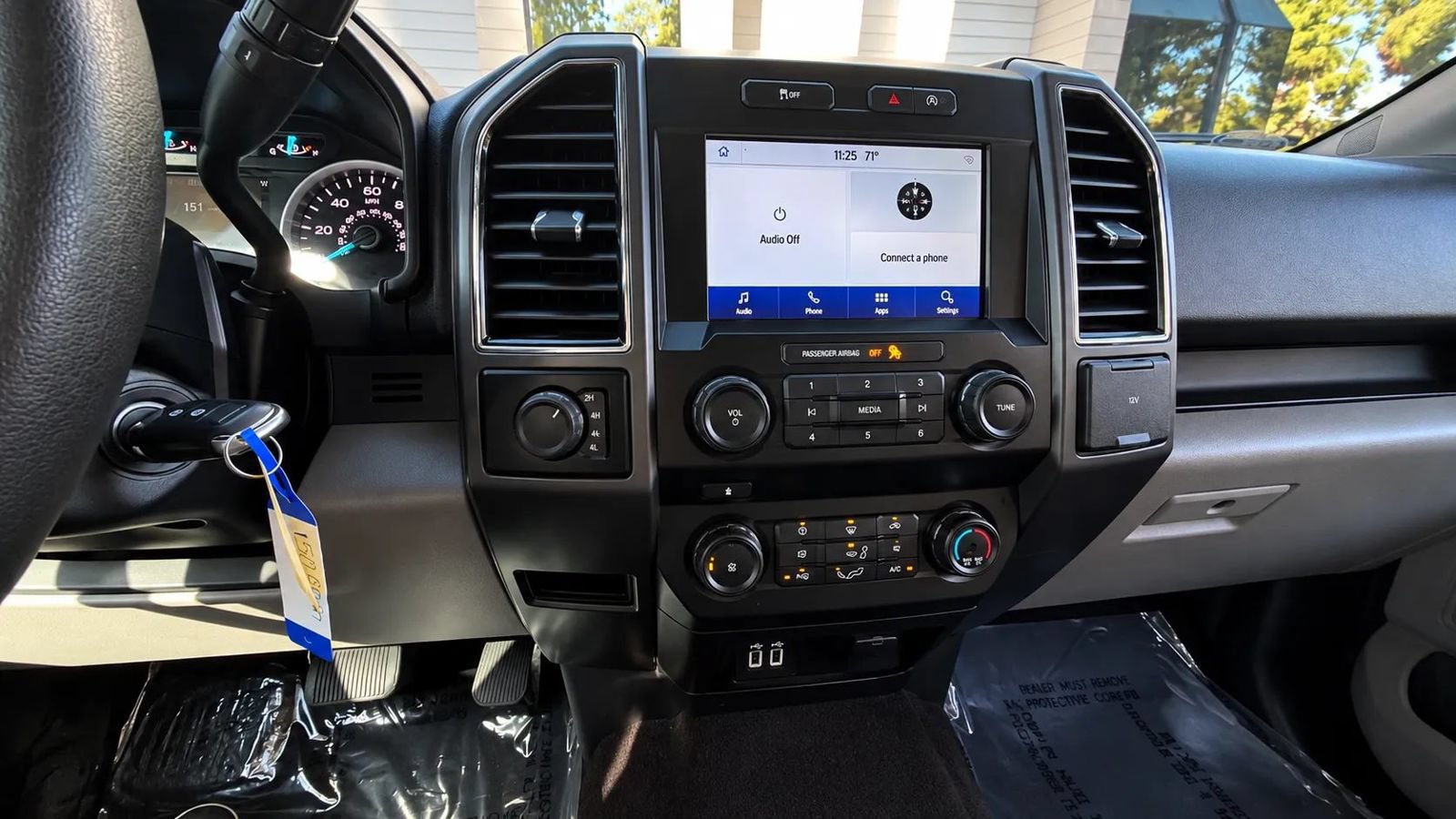 Used 2020 Ford F150 XLT w/ Equipment Group 301A Mid AWD/4WD image 22