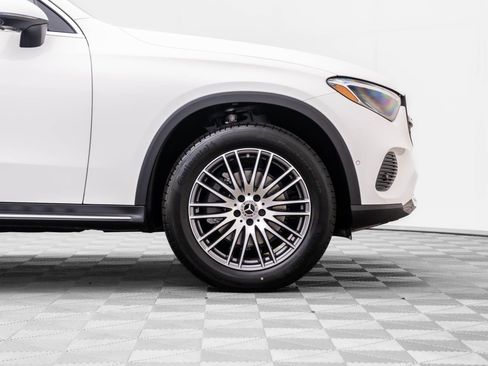New 2026 Mercedes-Benz GLC 300 4MATIC image 33
