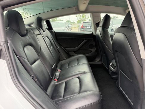 Used 2023 Tesla Model 3 Standard Range RWD image 11