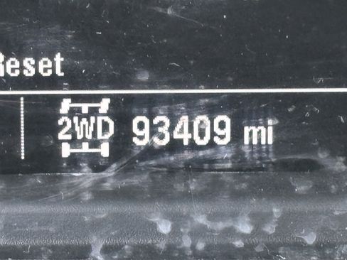 Used 2020 Chevrolet Silverado 1500 Custom w/ Custom Value Package image 28