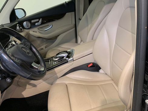 Used 2016 Mercedes-Benz GLC 300 4MATIC image 16